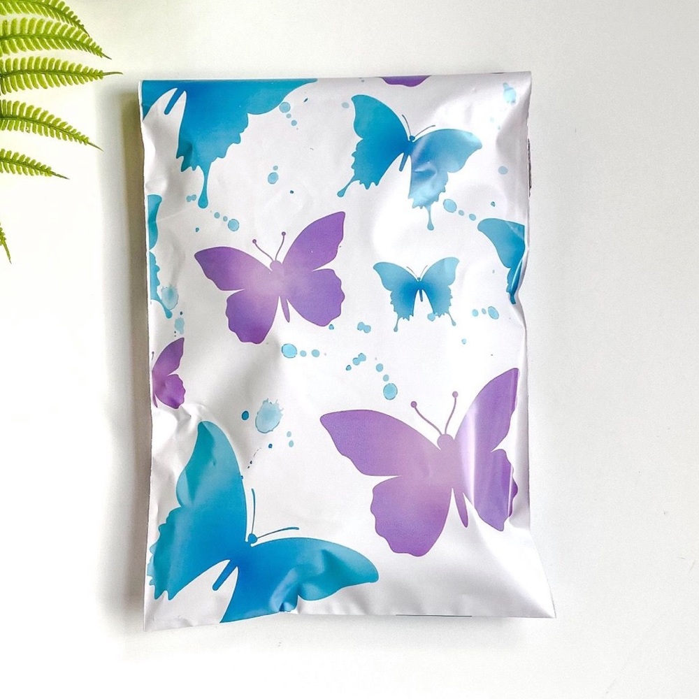 25 6X9 Poly Mailers Butterfly Flat Shipping Envelopes PRICE IS FIRM - Picture 6 of 8